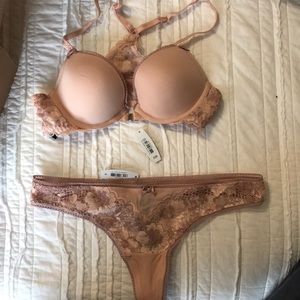 Adore Me Bra and Underwear Set
